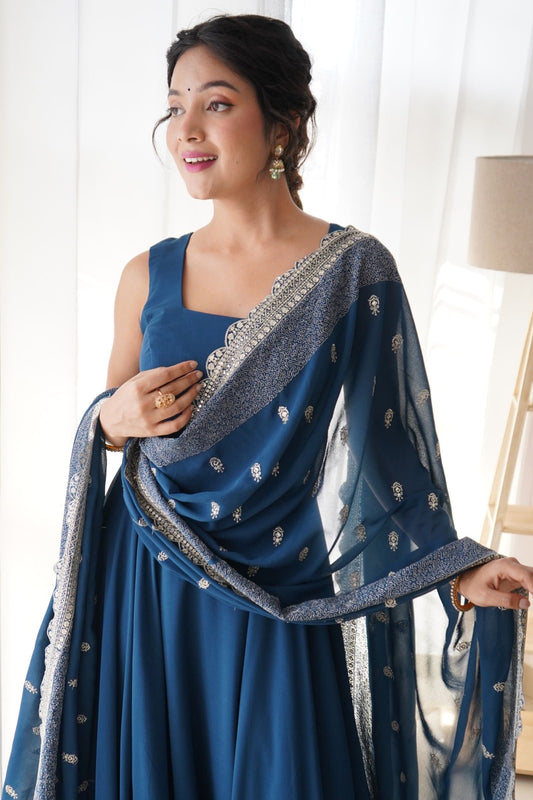 Selene - Smooth and modern with elegance