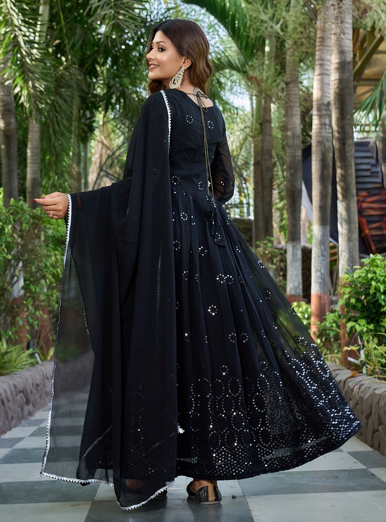 Aria - A reflection of grace with a fresh charm