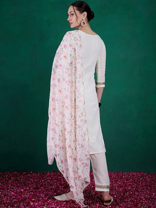 Ridhima - A classic kurti with soft undertones of tradition
