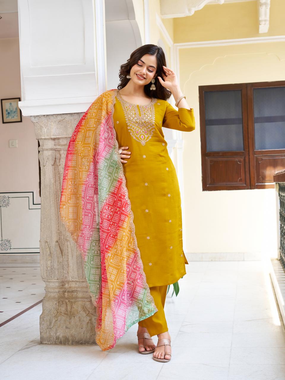 Parisha - A graceful piece reflecting quick elegance