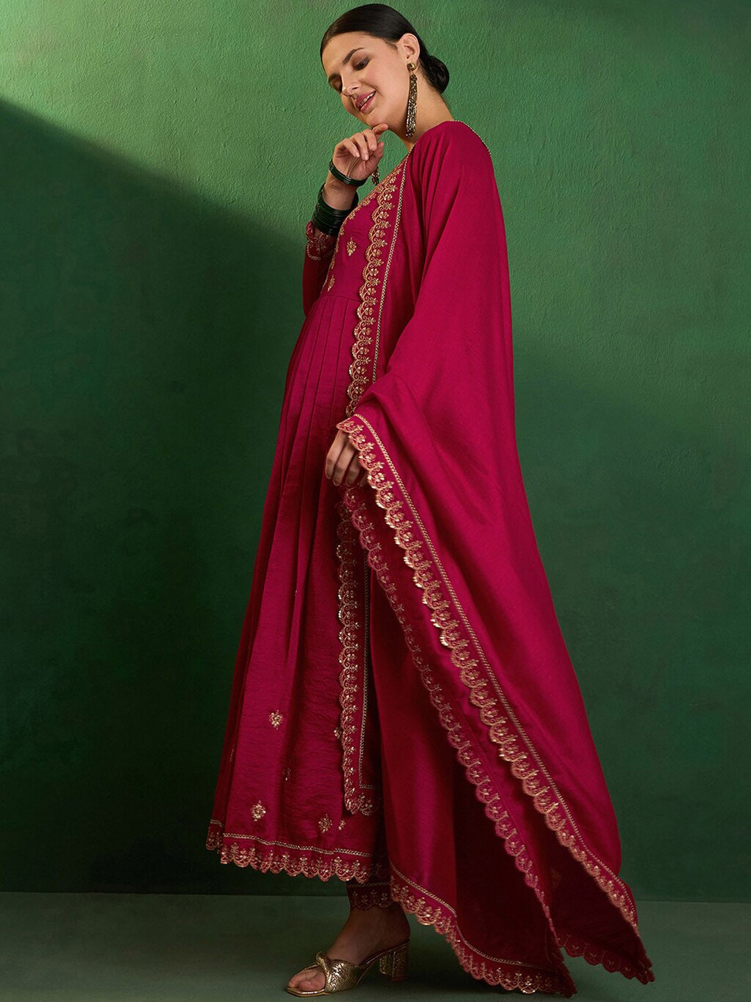 Ritambhara - A glowing design made for everyday wear (RED)