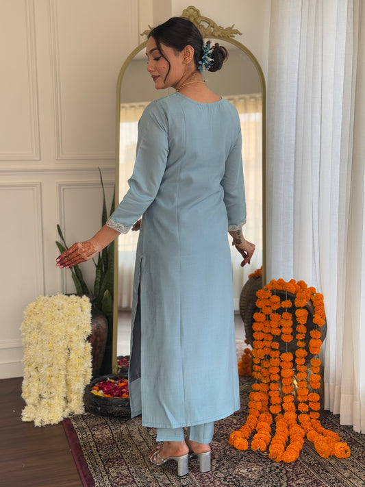 Navya - A youthful style for everyday comfort and grace