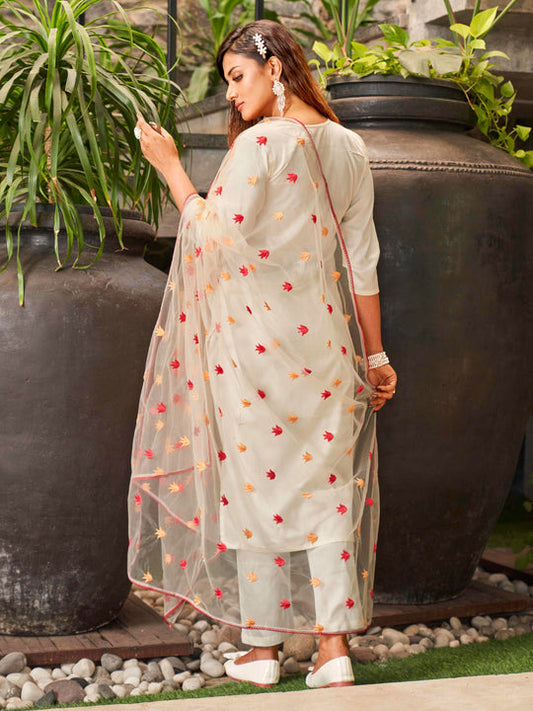 Tanirikaa - A traditional kurti reflecting devotion