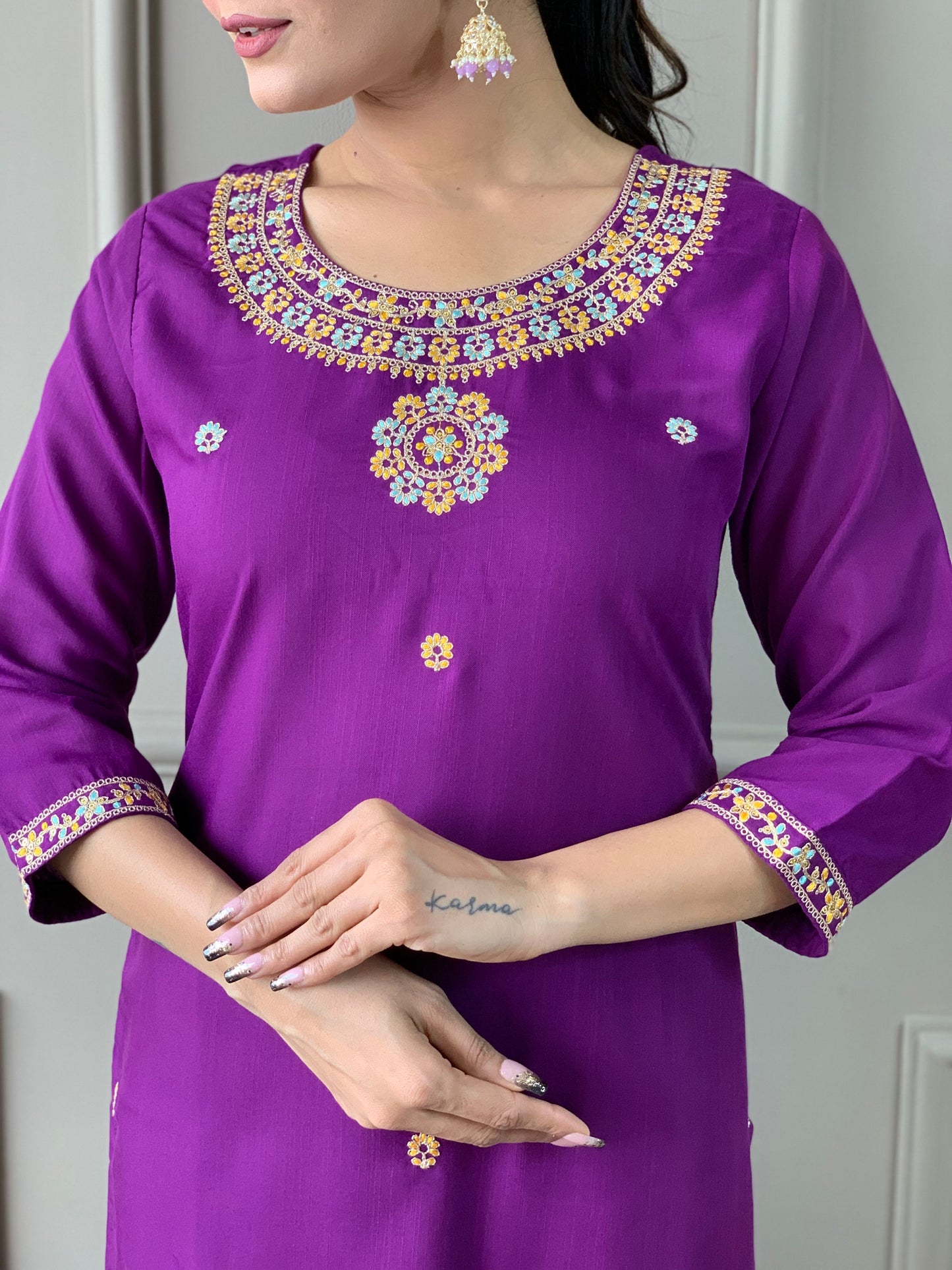 Somika - A peaceful design perfect for evening wear