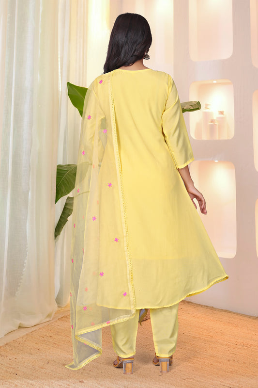 Tarunika - A festive design made to shine bright (Yellow)