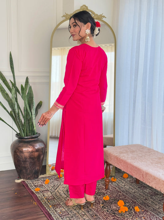 Divisha - A radiant piece that reflects tradition