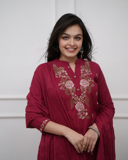 Ojalika - A kurti that embodies womanly strength (Maroon)