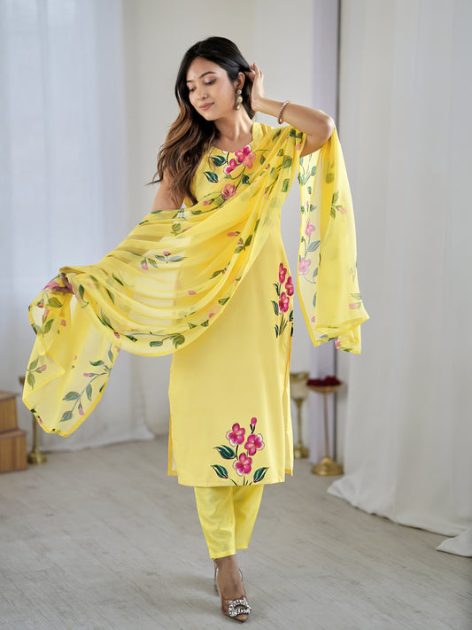 Sharini - A graceful design lit with artistic patterns (YELLOW)