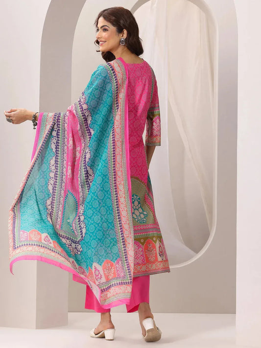 Pranaya - A romantic piece that speaks the language of love (Pink)