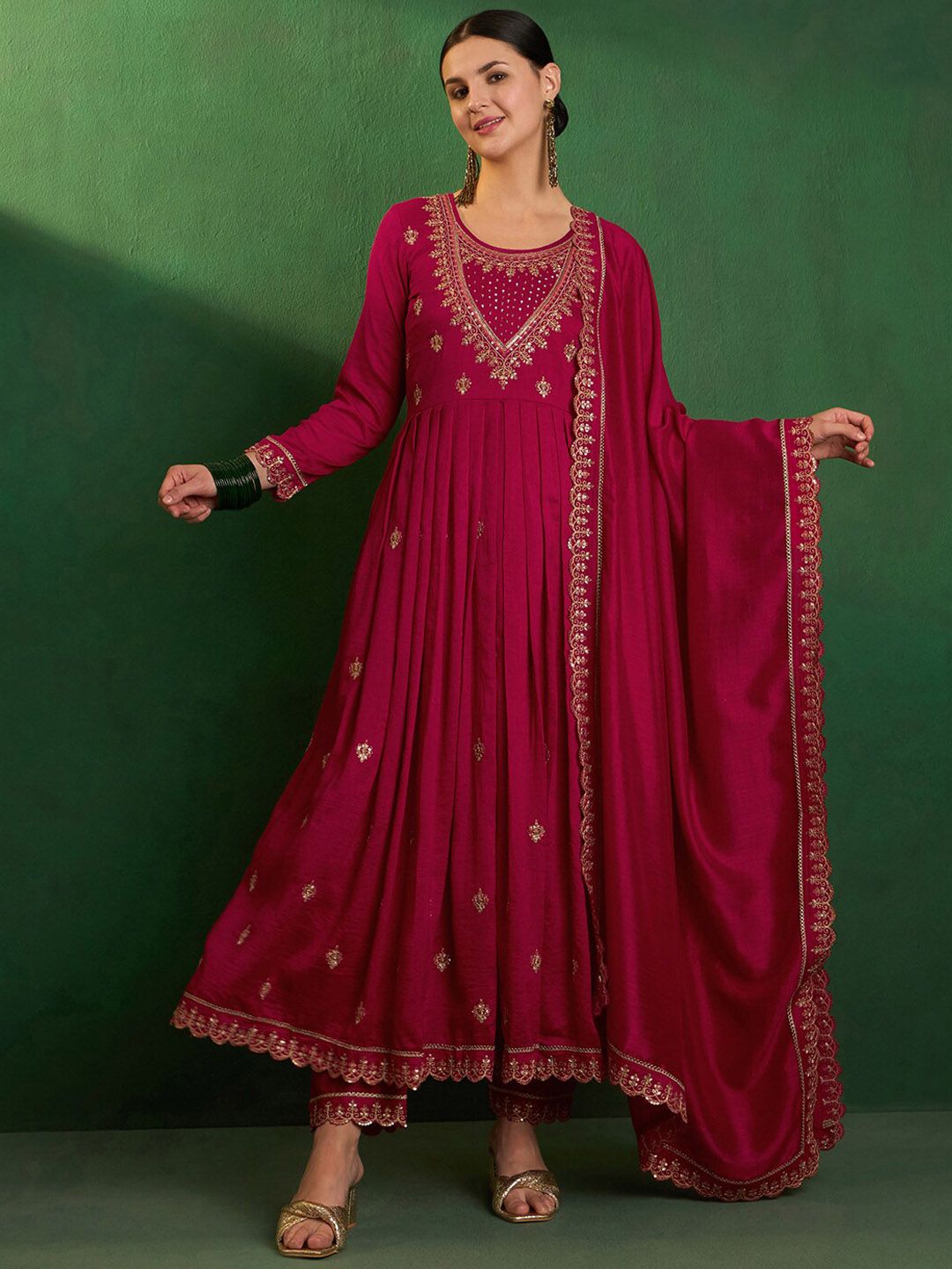 Ritambhara - A glowing design made for everyday wear (RED)