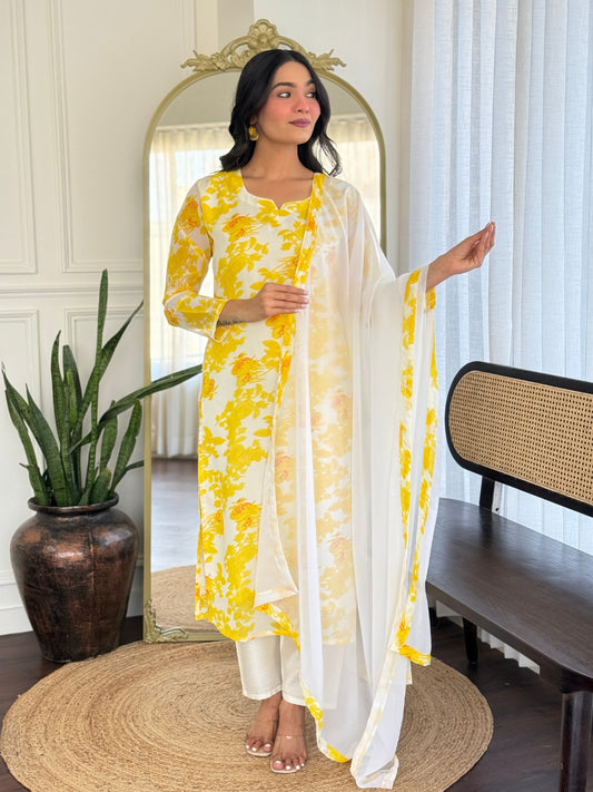 Samaira - A modern kurti with a soft traditional essence.