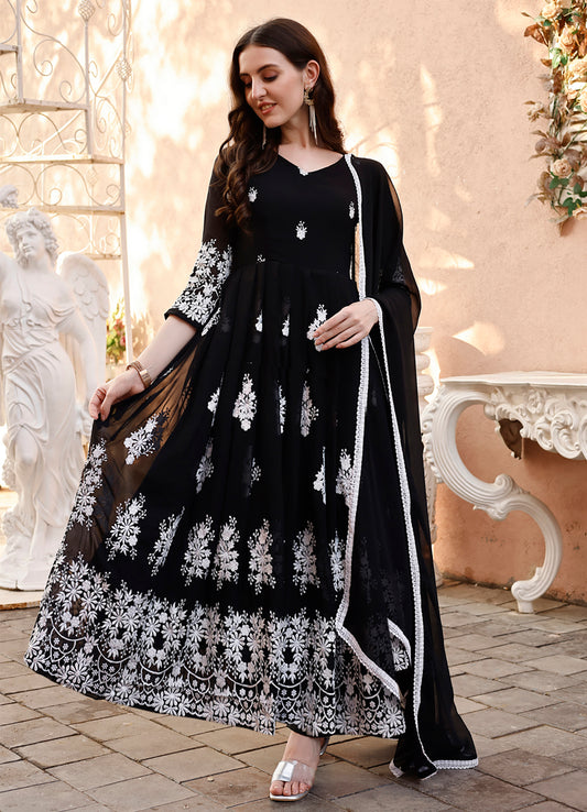 Zivana - Bold tones with a hint of elegance