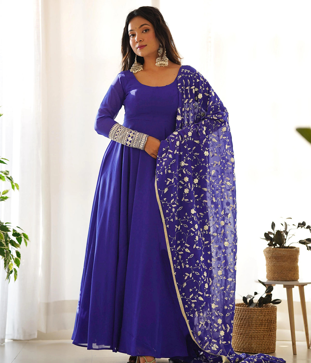 Myra - Graceful and serene with timeless glow