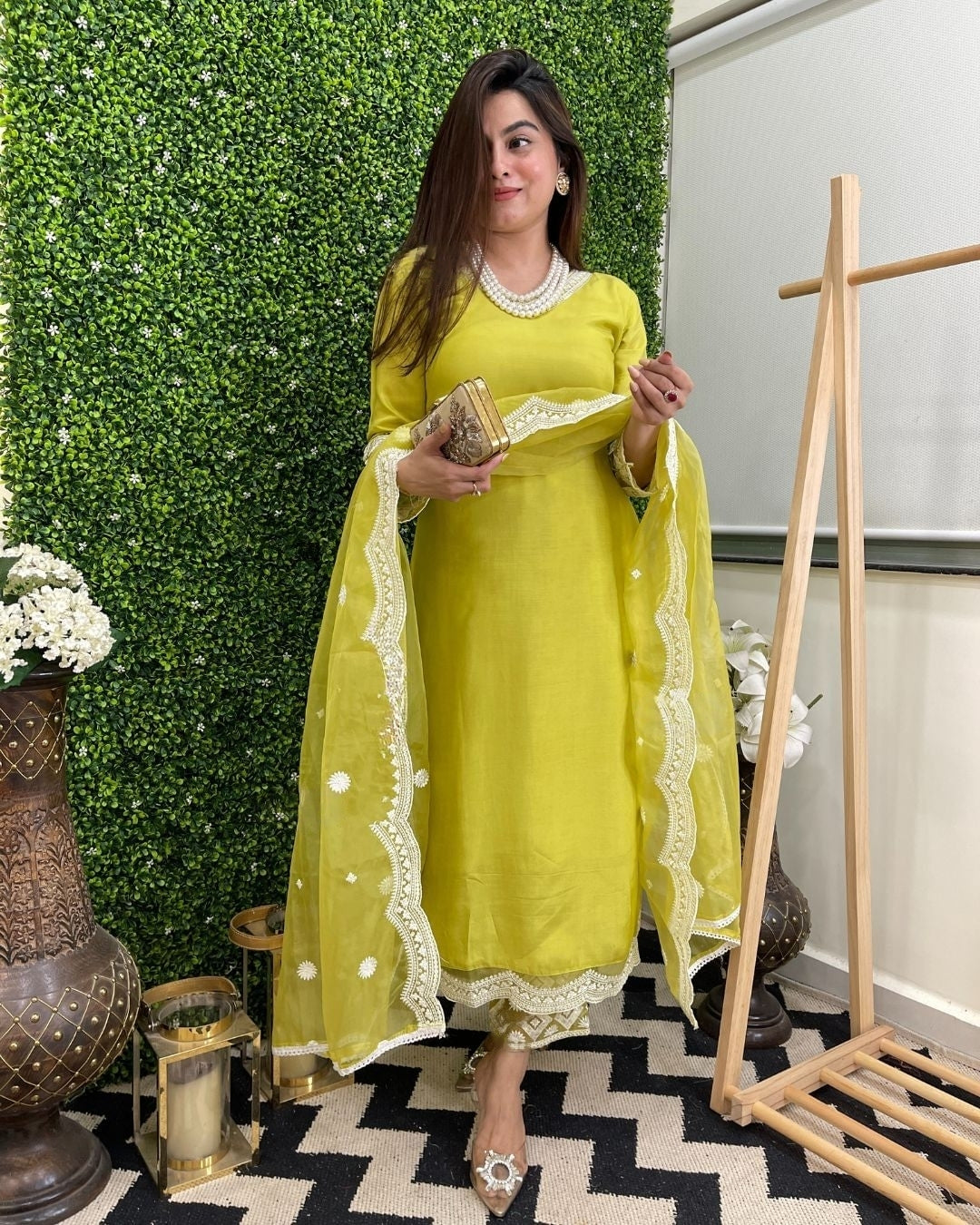 Tanishqa - A statement piece radiating charm and elegance