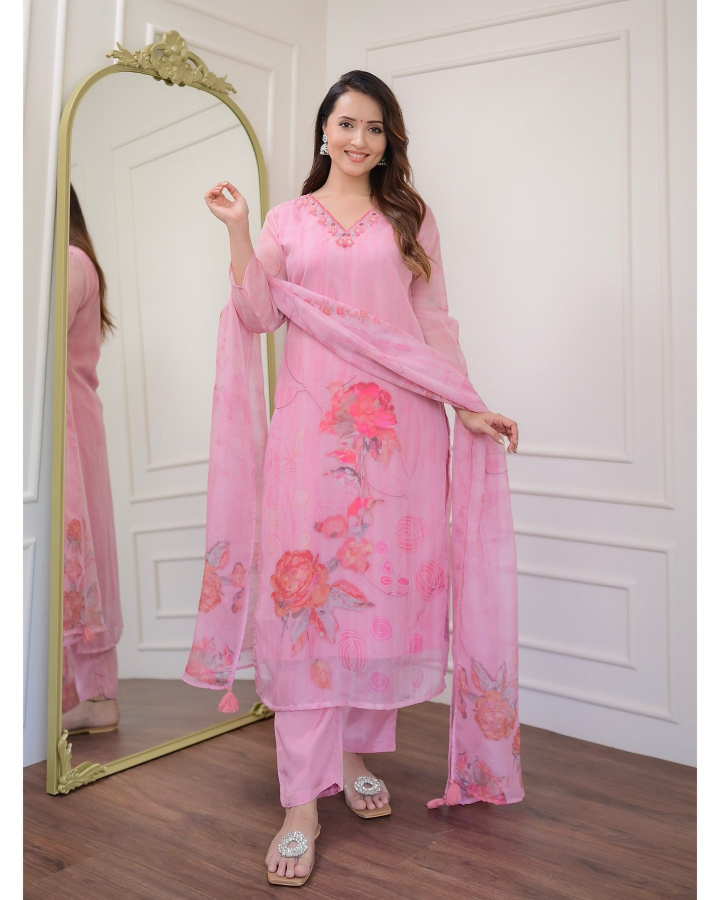 Sampriti - A glamorous kurti with modern-day royalty appeal