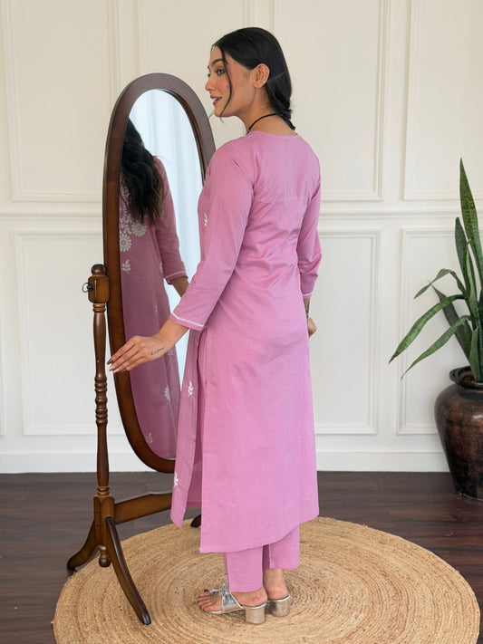 Rajeshwari - A radiant design inspired by moonlight beauty