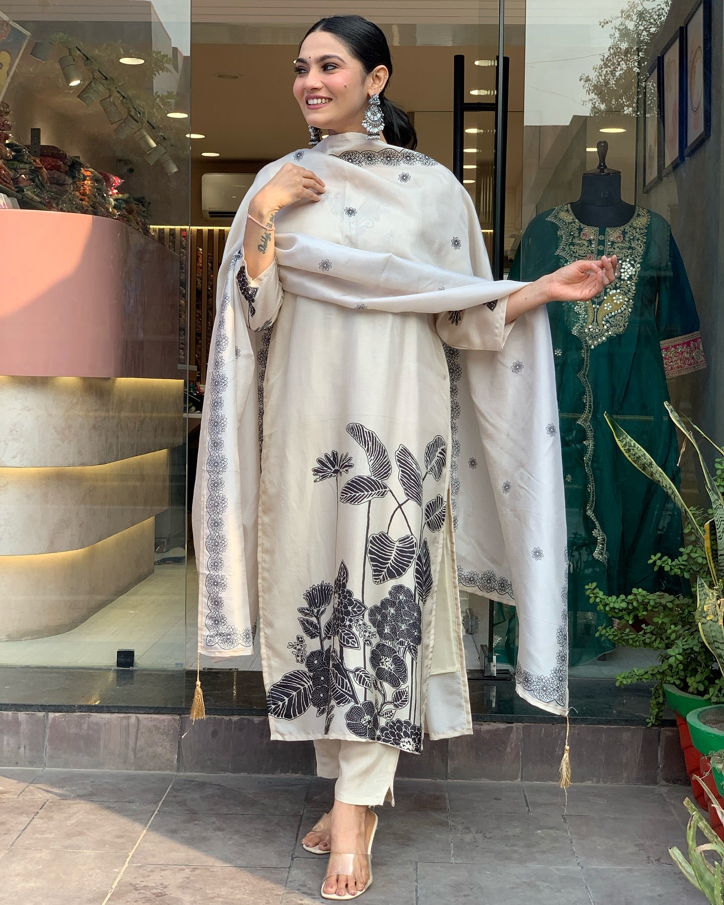 Tanushree - A delicate kurti crafted for festive elegance
