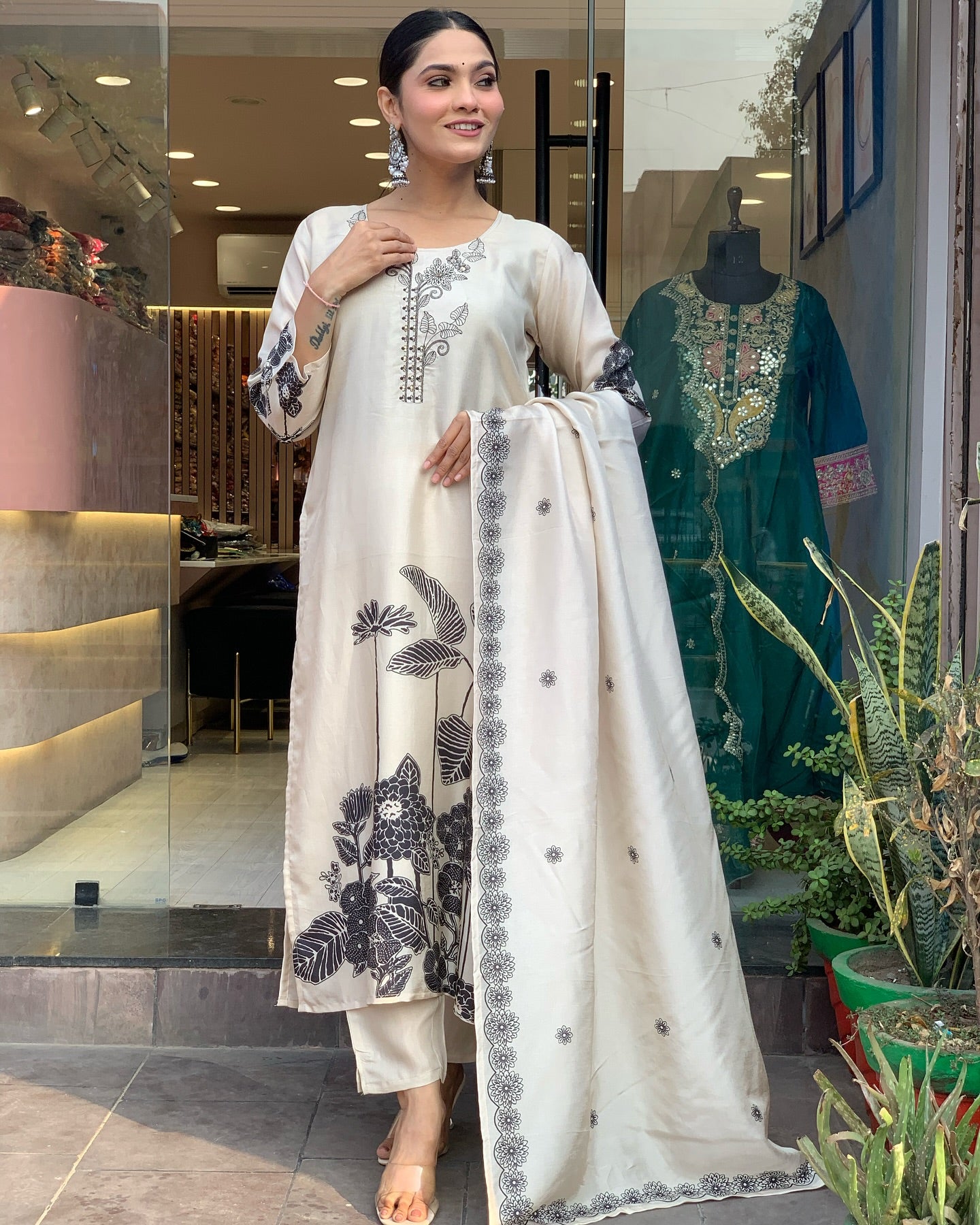 Tanushree - A delicate kurti crafted for festive elegance