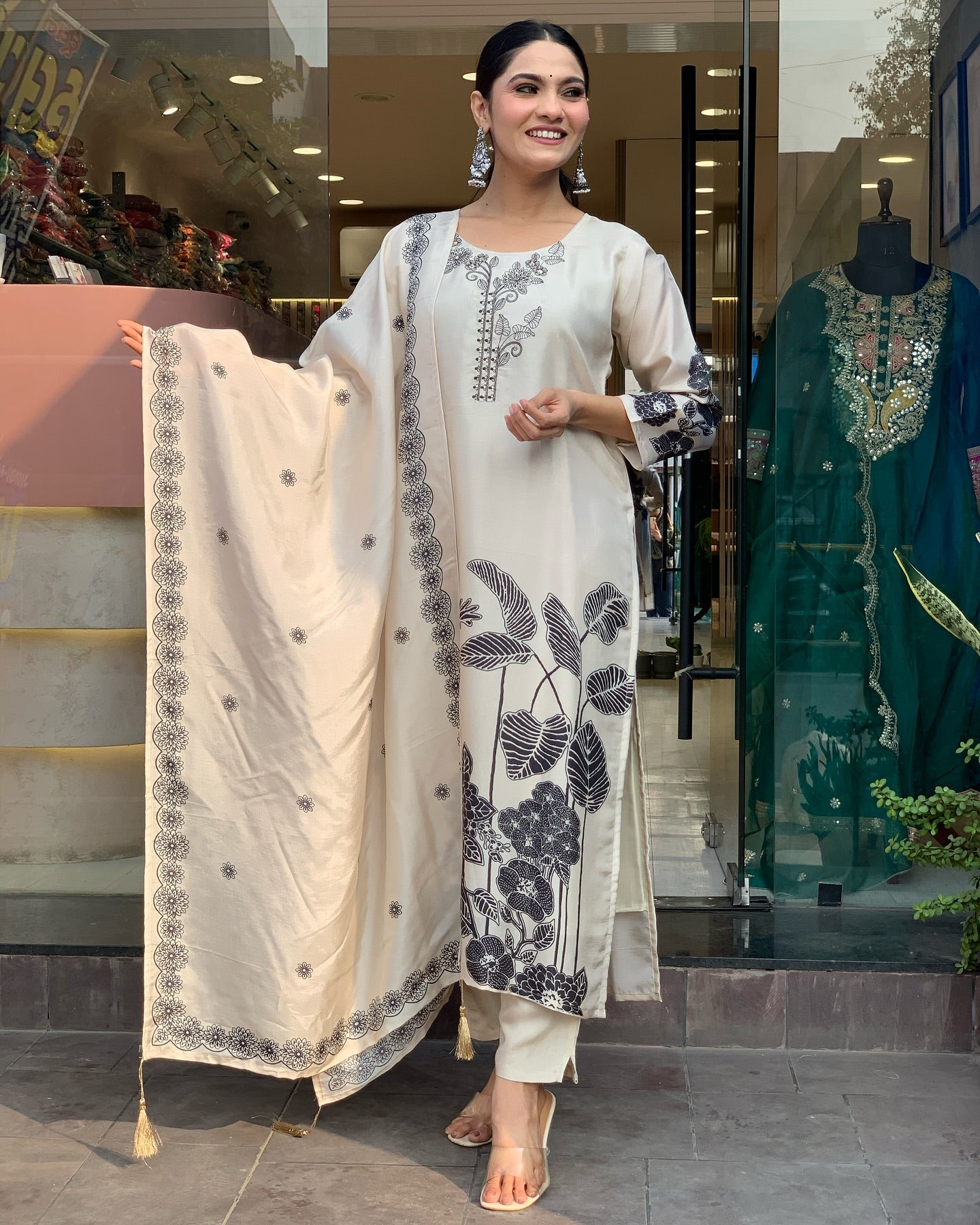 Tanushree - A delicate kurti crafted for festive elegance