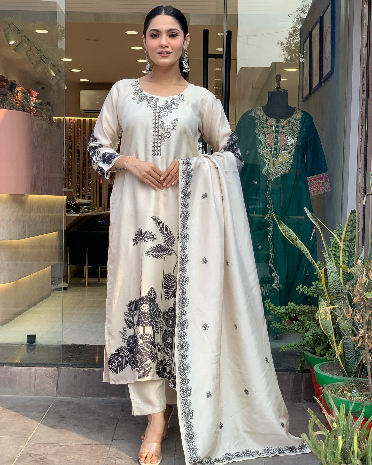 Tanushree - A delicate kurti crafted for festive elegance