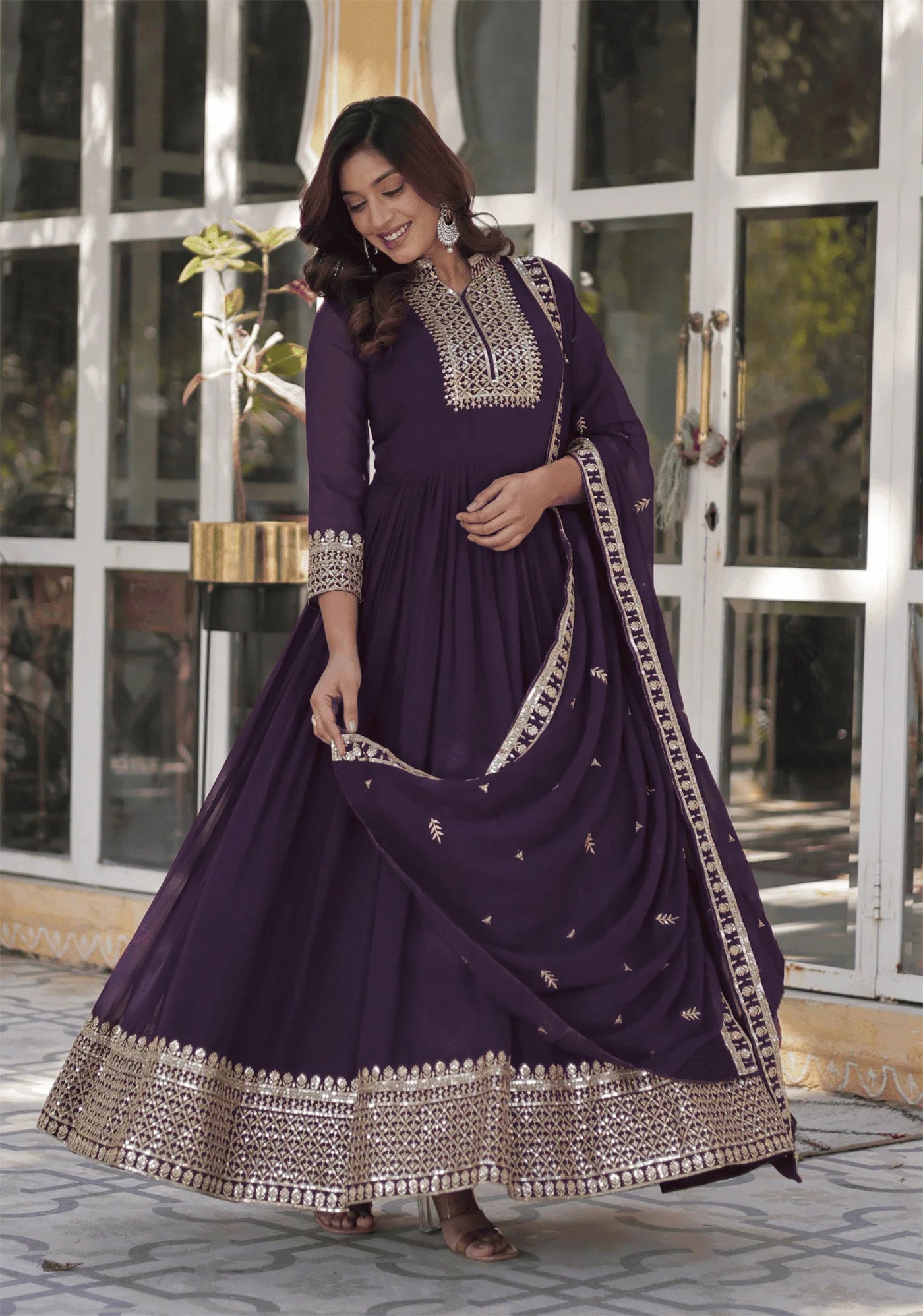 Solina - Warm shades with vibrant spirit
