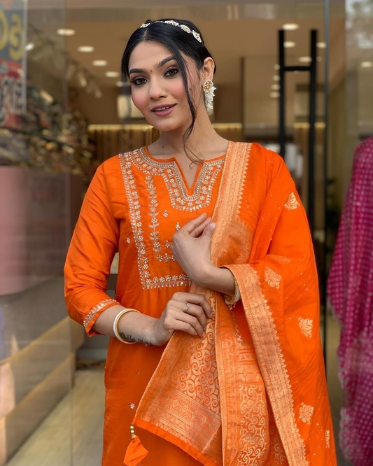 Saanvi - A serene design crafted for elegant occasions (Orange)