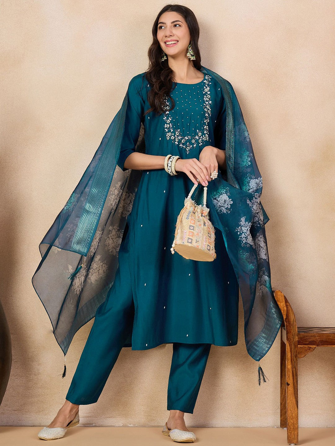 Vedhanshi - A classic kurti crafted with devotion (Blue)