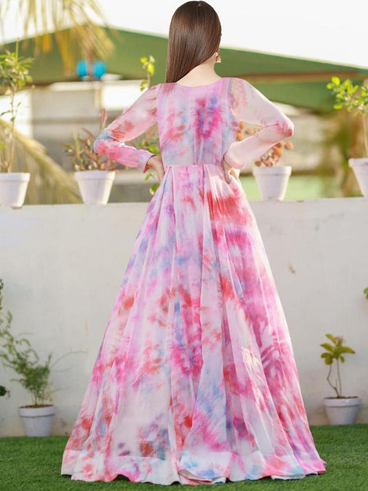 Amira - Light and delicate with subtle beauty