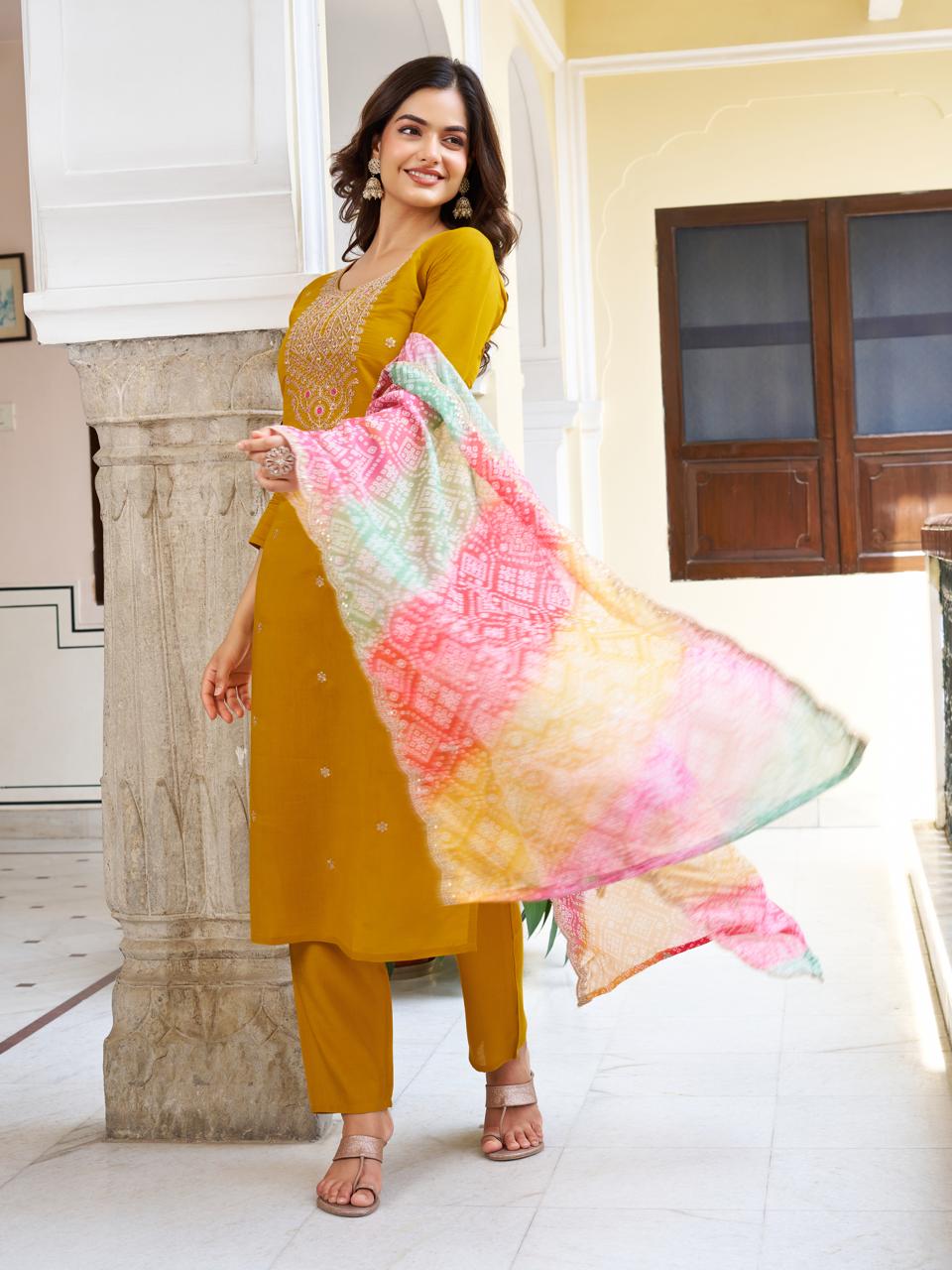 Parisha - A graceful piece reflecting quick elegance