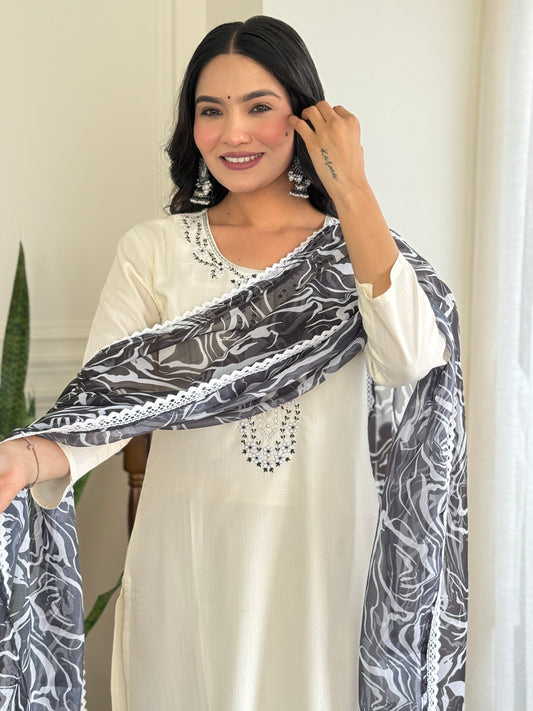 Pragnya - A bold design inspired by shining gems