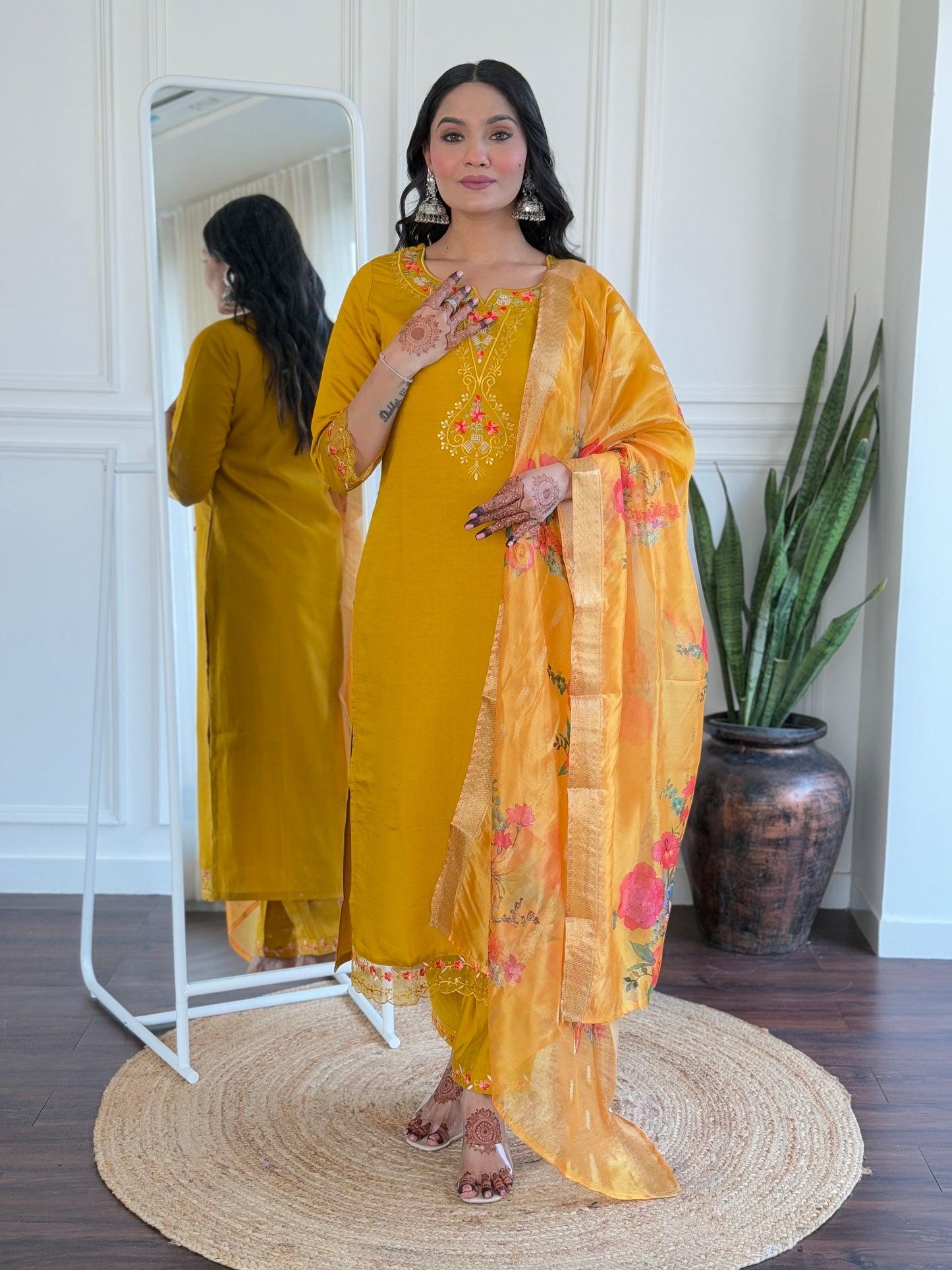 Harini - A charming piece inspired by starlight