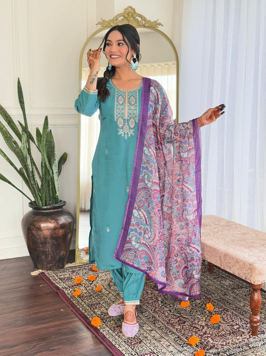 Kshirja - A trendy kurti with - A touch of uniqueness