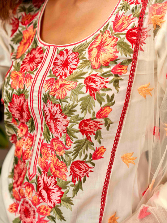 Tanirikaa - A traditional kurti reflecting devotion