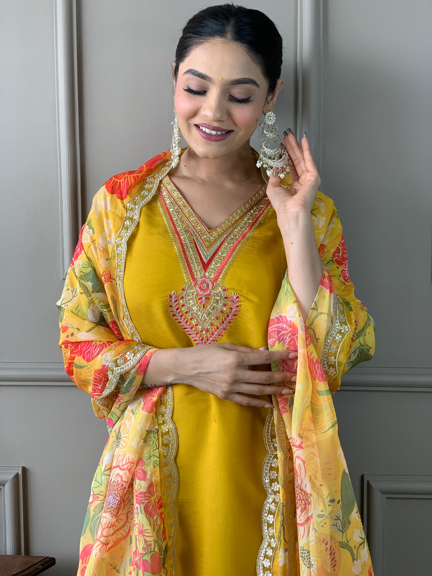 Bhavika - A charming kurti that glows with cultural heritage