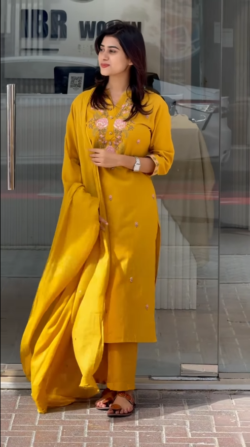 Ojalika - A kurti that embodies womanly strength (Mustard)