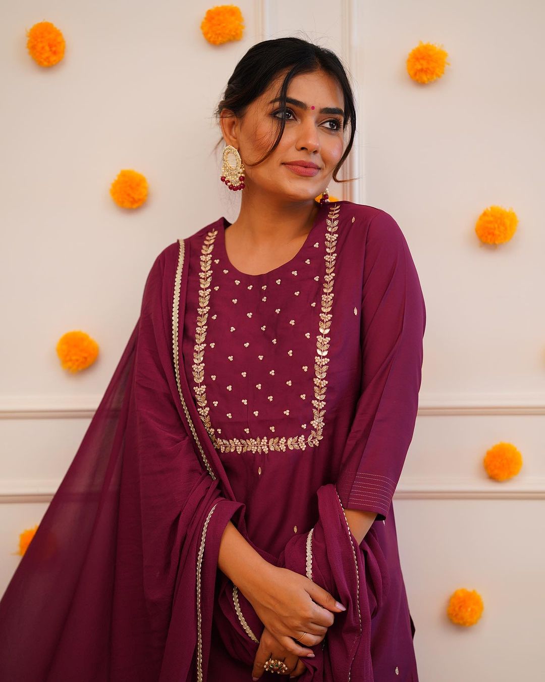 PRAGATI MAROON