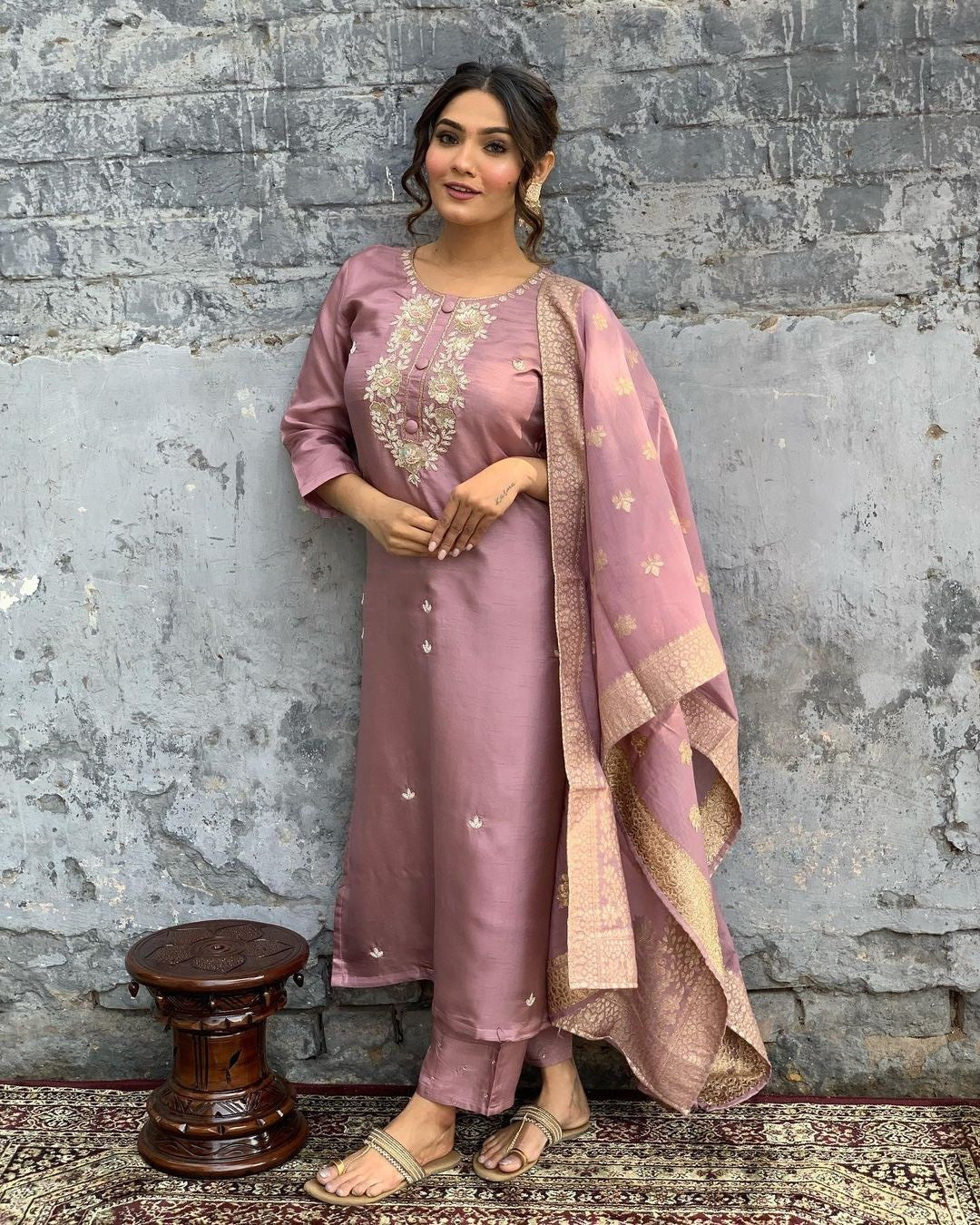 Prahya - A soulful kurti with divine undertones