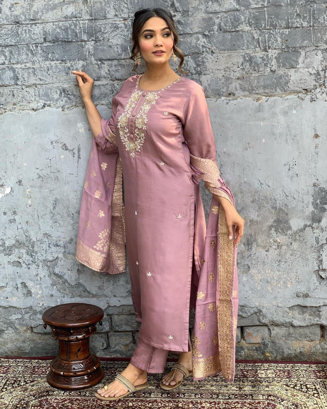 Prahya - A soulful kurti with divine undertones