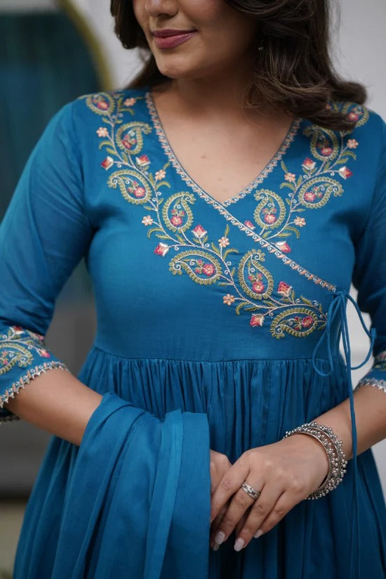 Maitreyi - A timeless piece with  a hint of vintage elegance