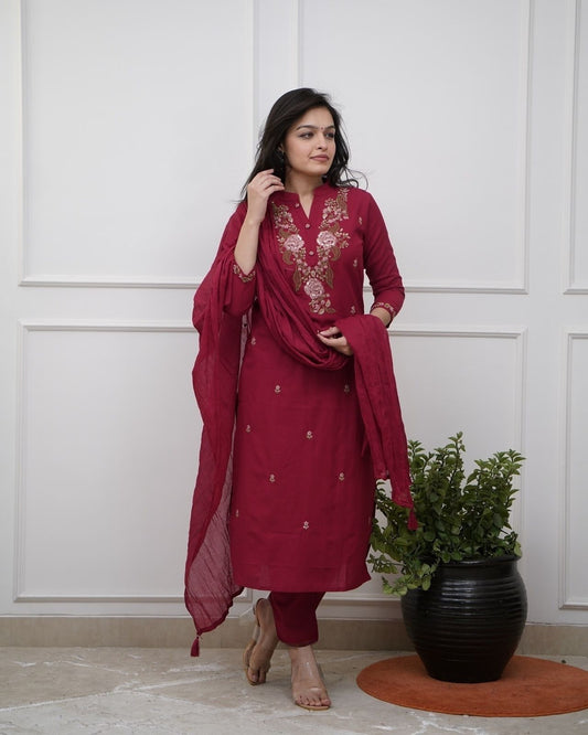 Ojalika - A kurti that embodies womanly strength (Maroon)