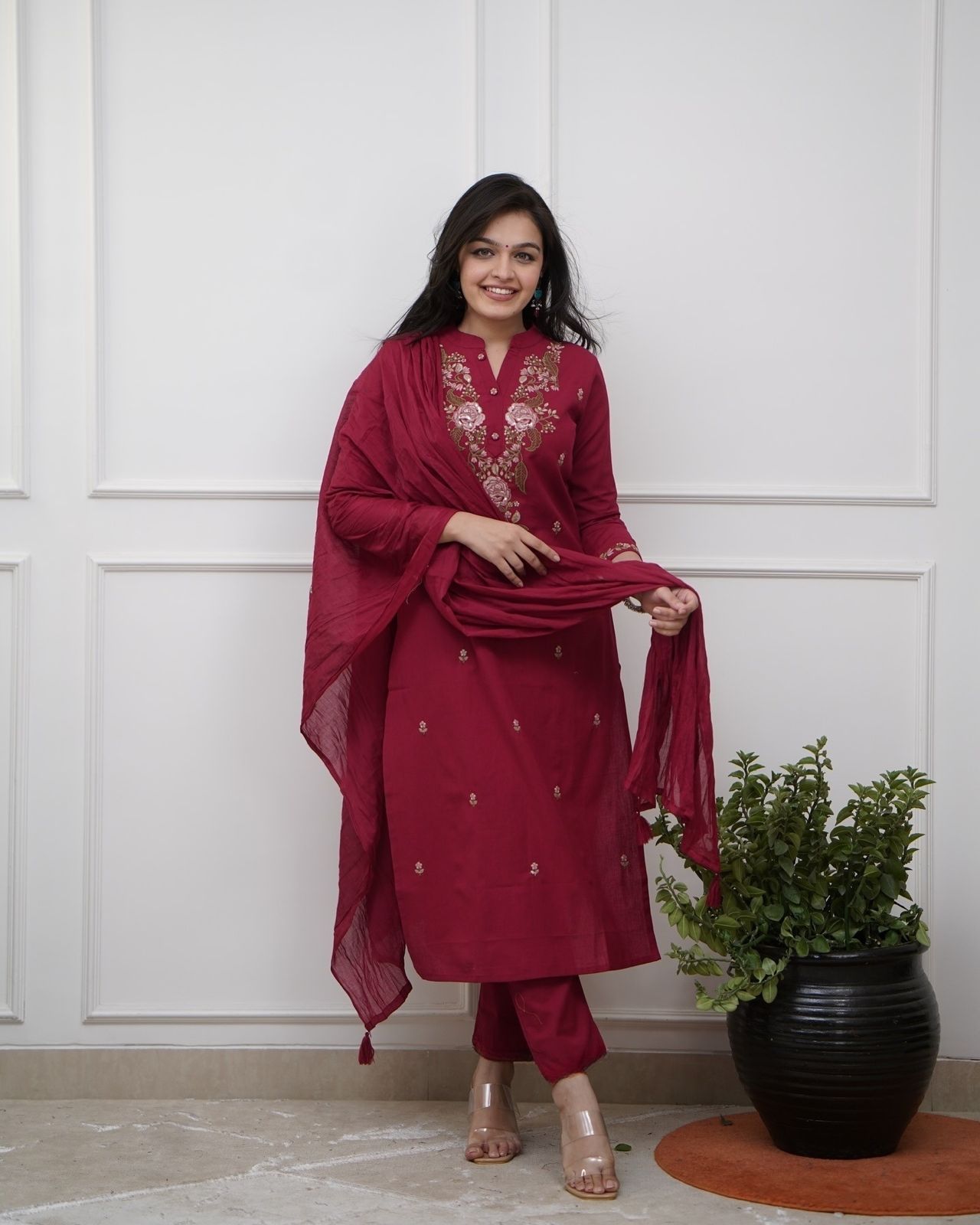 Ojalika - A kurti that embodies womanly strength (Maroon)