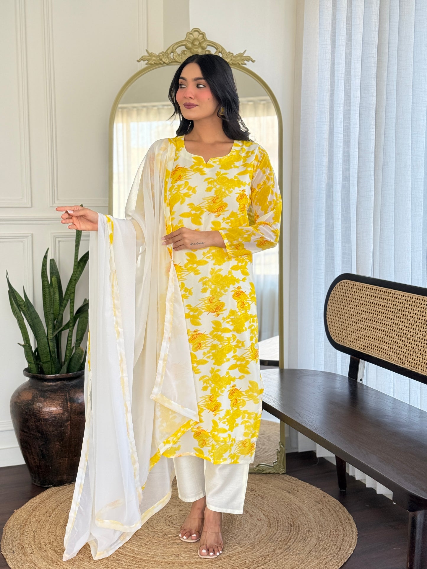 Samaira - A modern kurti with a soft traditional essence.