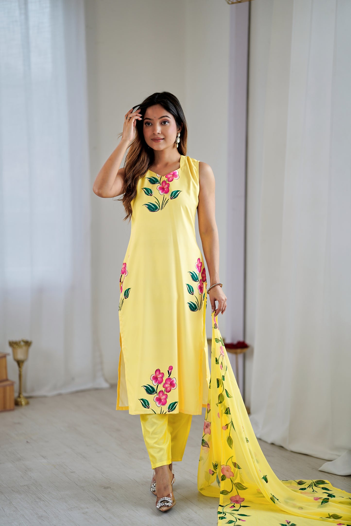 Sharini - A graceful design lit with artistic patterns (YELLOW)