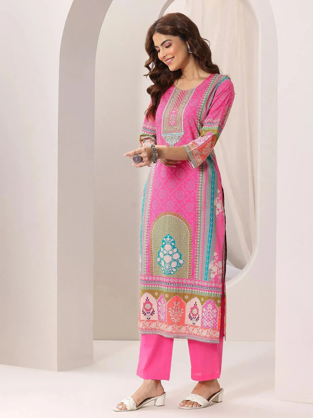 Pranaya - A romantic piece that speaks the language of love (Pink)