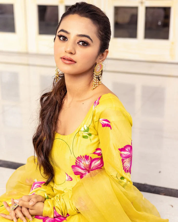 Rajnandini - A bold kurti reflecting feminine strength