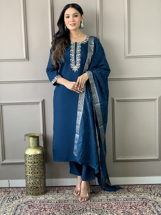 Iraaya - A contemporary chic kurti for everyday styling