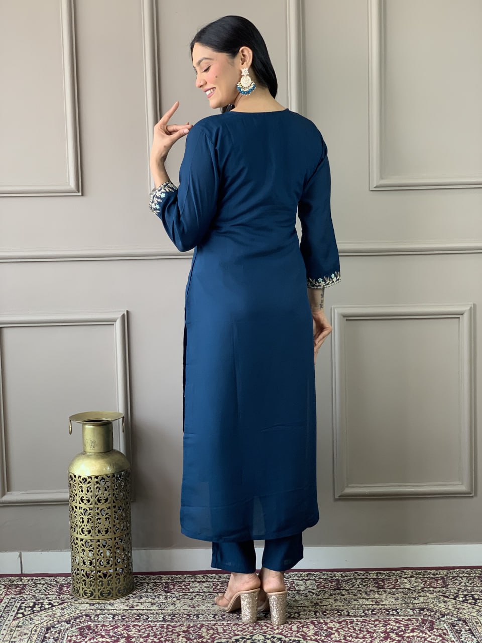 Iraaya - A contemporary chic kurti for everyday styling