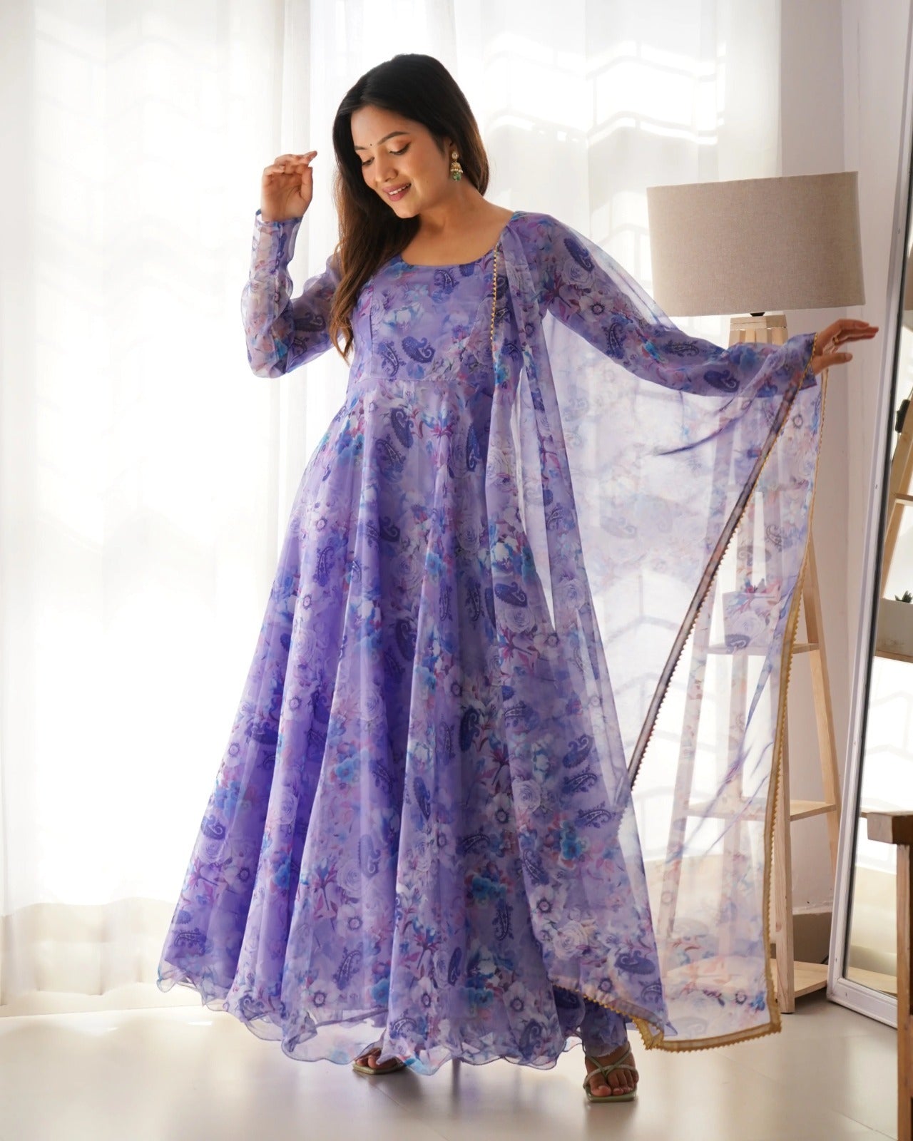 Elira - Crafted with precision and art
