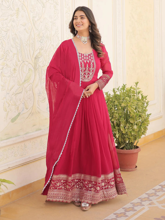 Elyra - Celebrating modern femininity