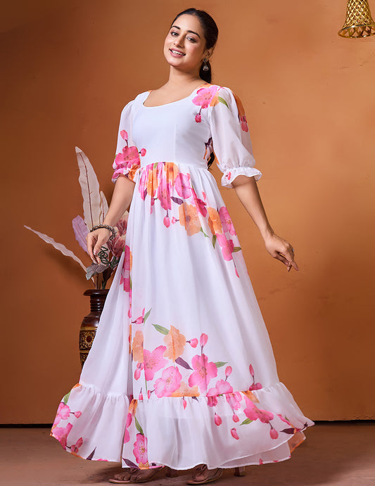 Kyra - Stylish, chic, and full of charm
